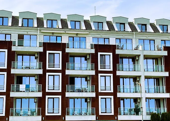 Panorama Sea Lux Приморско